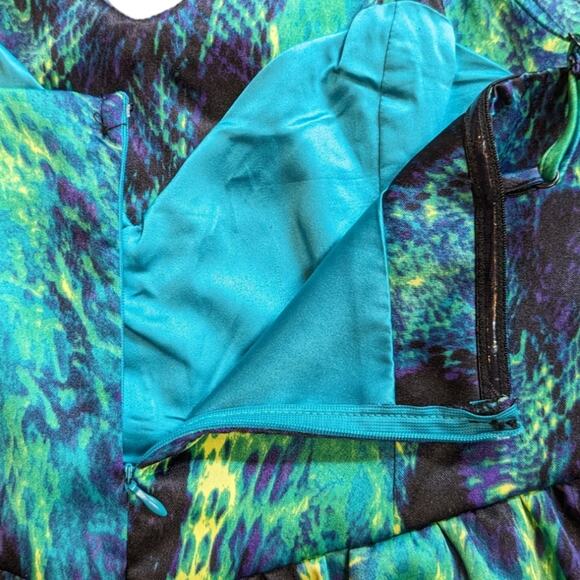 Kensie dresses peplum mini dress rich emerald combo size 4 NWT - Picture 4 of 10